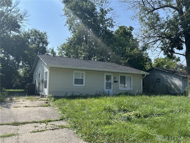 1474 Swinger Dr, Trotwood, OH 45417 - photo 1