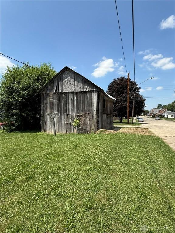 19 Dewey St, West Alexandria, OH 45381 - photo 5