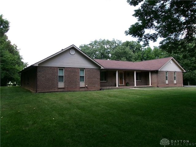8895 E State Route 40, New Carlisle, OH 45344 - photo 4