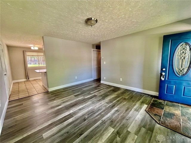 747 Loop St, Miamisburg, OH 45342 - photo 3