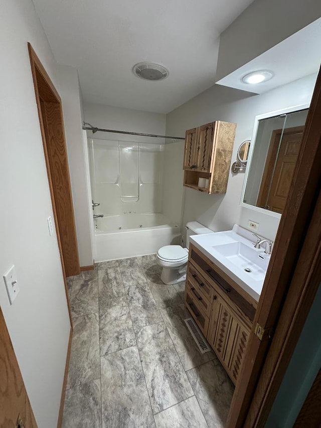 20858 Oak View Trl, Kirksville, MO 63501 - full bath featuring vanity and  shower combination