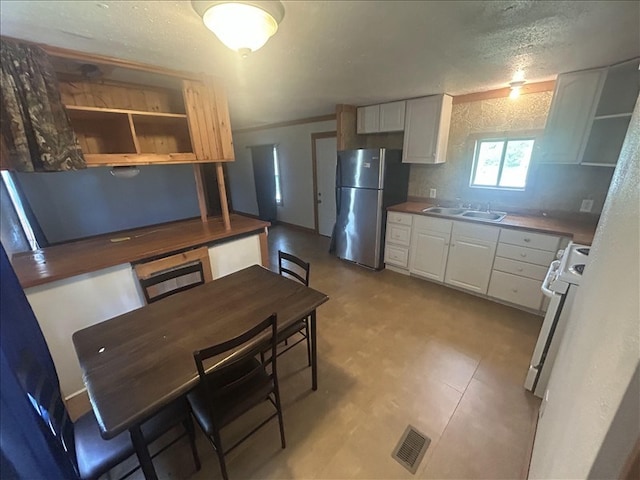 24212 Helmet Rd, Bevier, MO 63532 - photo 5