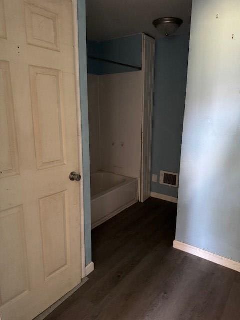 709 N Wright Ave, Braymer, MO 64624 - photo 2