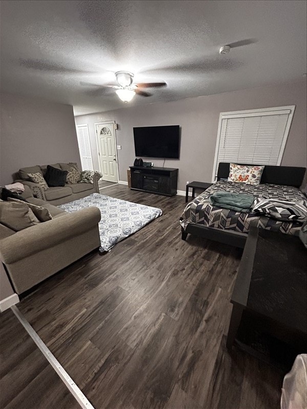 1410 E Briggs Dr, Macon, MO 63552 - photo 4