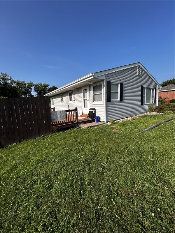 1410 E Briggs Dr, Macon, MO 63552 - photo 17