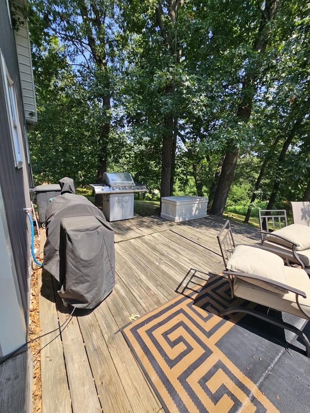 deck with grilling area