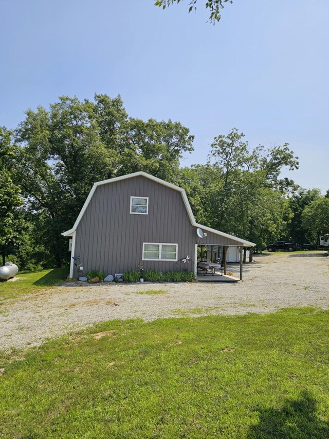 exterior space with a lawn