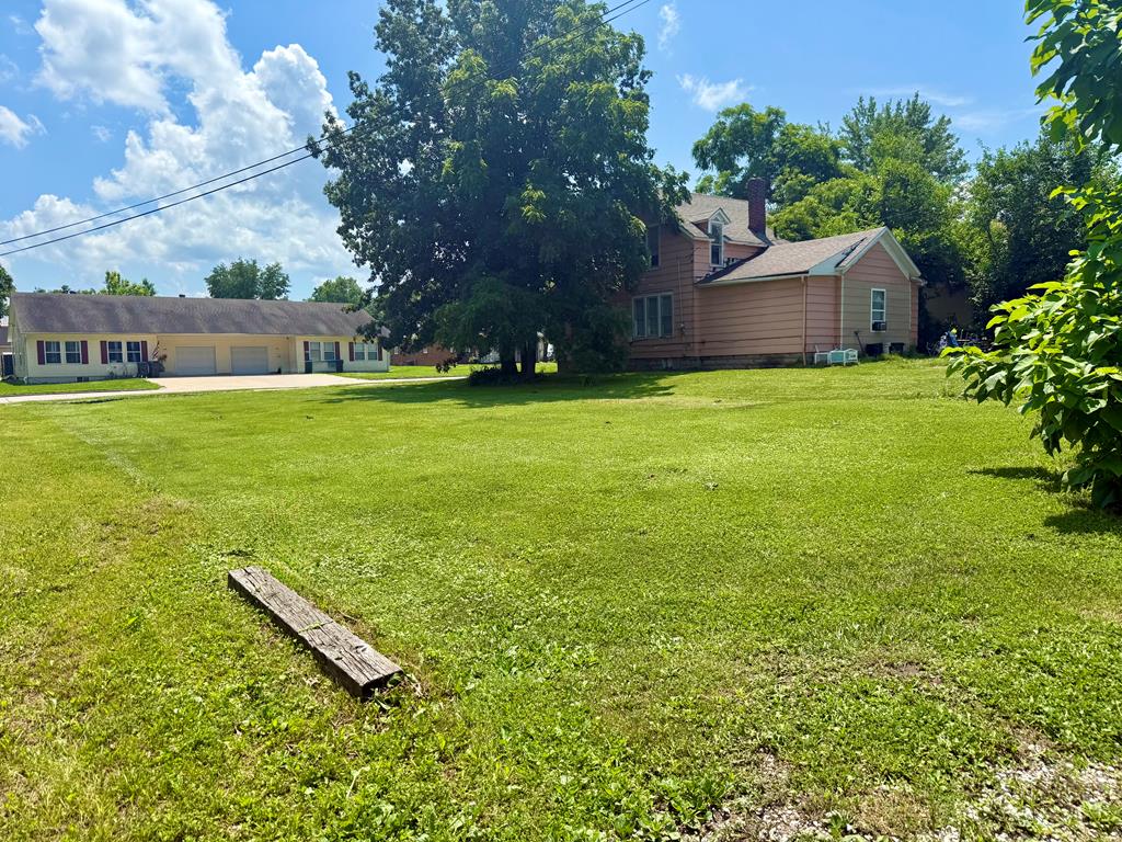 709 E Jefferson St, Kirksville, MO 63501 - photo 3