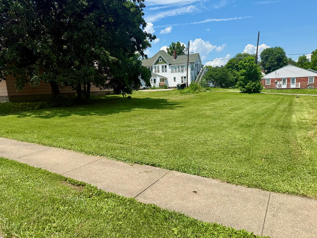 709 E Jefferson St, Kirksville, MO 63501 - photo 4