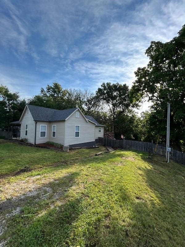 220 S Linn St, Bevier, MO 63532 - photo 25