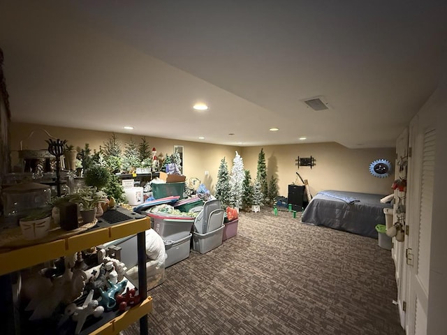 bedroom featuring carpet flooring and recessed lighting