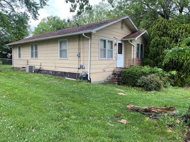 1216 Alexander, Chillicothe, MO 64601 - view of side of property with cooling unit