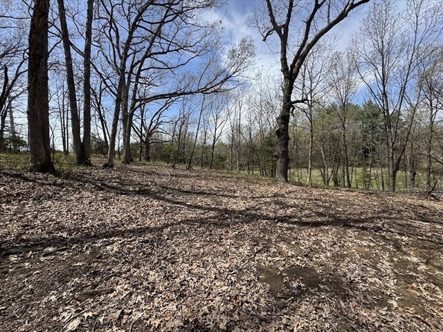 1805 Robinhood Ln 1803, Macon, MO 63552 - photo 10