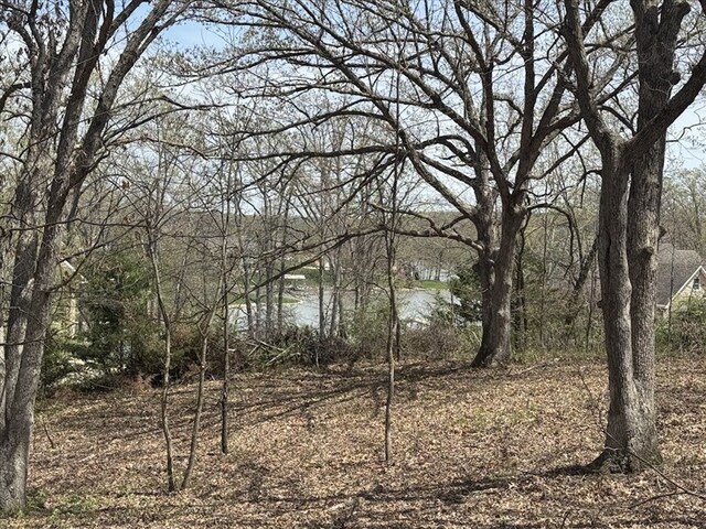 1805 Robinhood Ln 1803, Macon, MO 63552 - photo 7