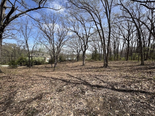 1805 Robinhood Ln 1803, Macon, MO 63552