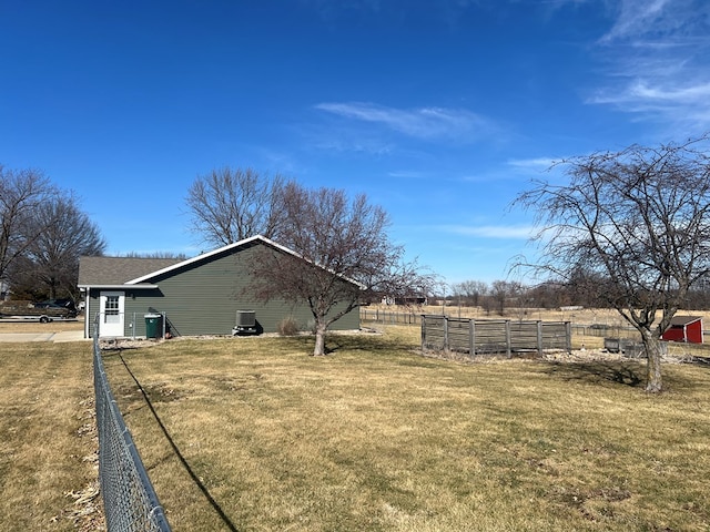 view of yard featuring fence