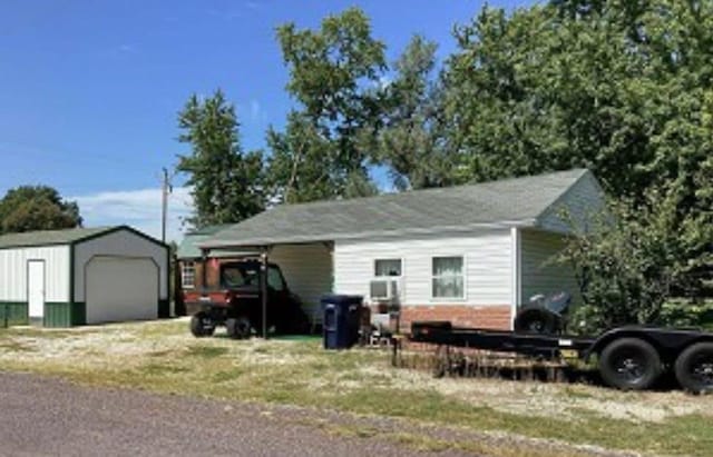 701 Vernon St, Laclede, MO 64651 - view of detached garage