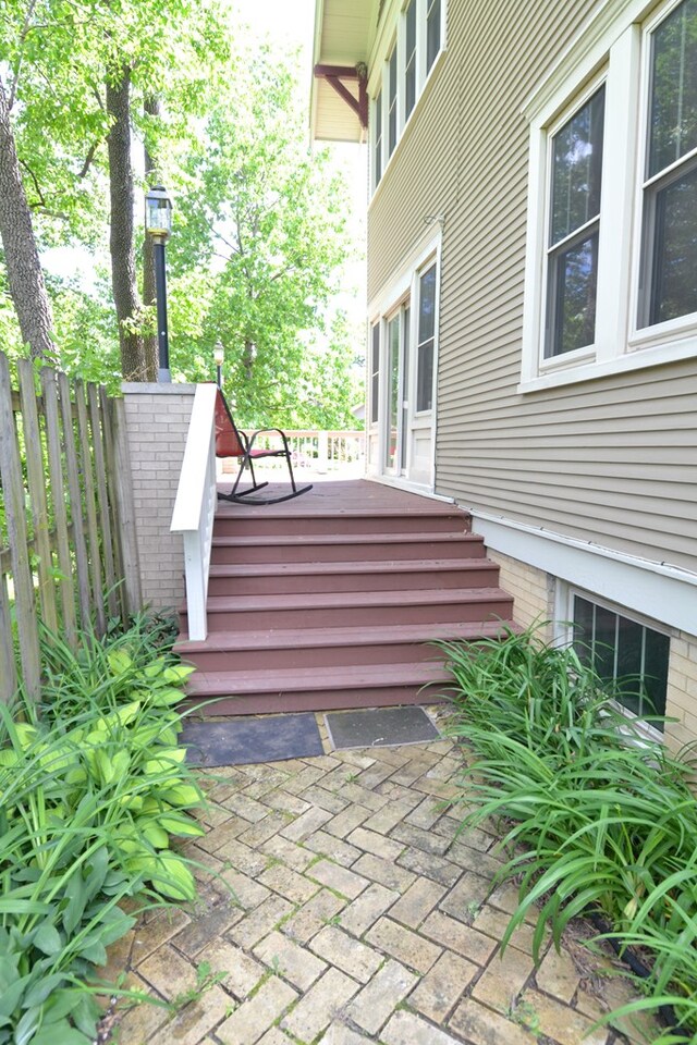 407 E Harrison St, Kirksville, MO 63501 - view of entrance to property