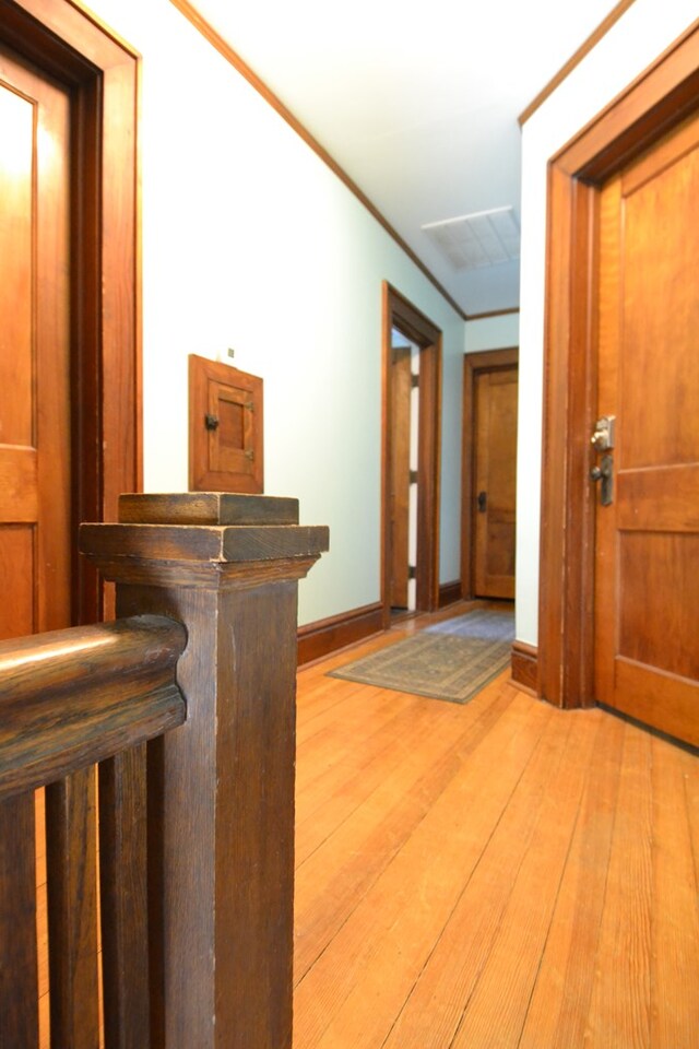 407 E Harrison St, Kirksville, MO 63501 - hall featuring light wood-style floors and baseboards