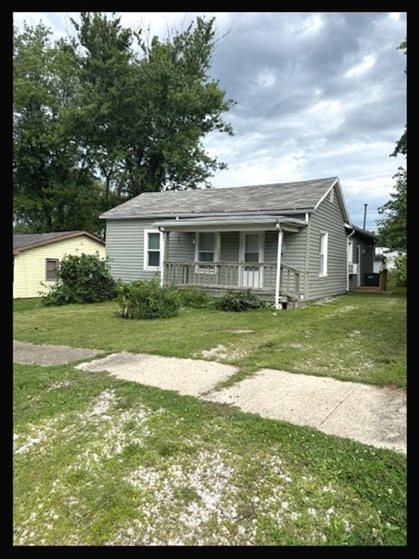 102 Crescent Dr, Macon, MO 63552 - photo 1