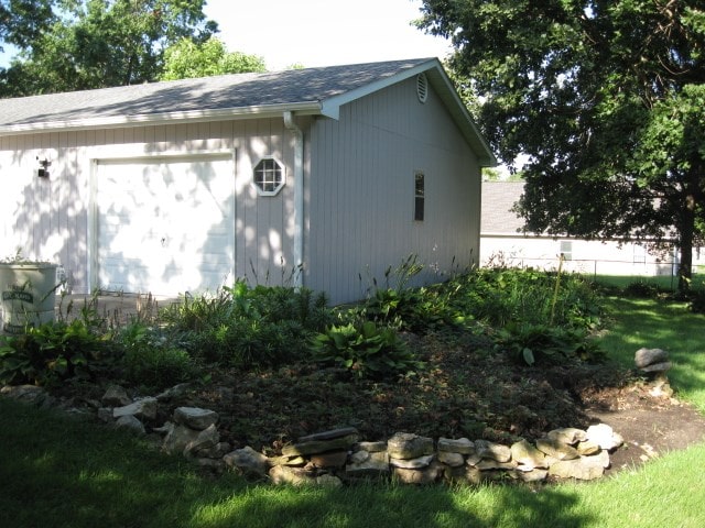 1402 Maple, Chillicothe, MO 64601 - photo 3
