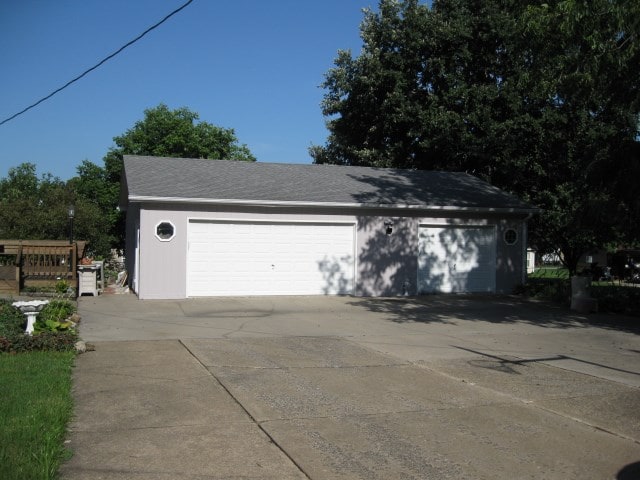 1402 Maple, Chillicothe, MO 64601 - photo 2