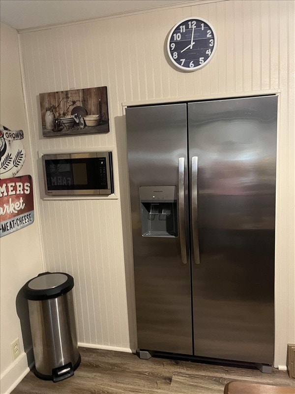 201 N Wentz, Macon, MO 63552 - kitchen featuring appliances with stainless steel finishes and wood finished floors