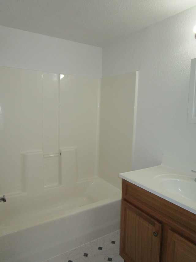 403 E Cottonwood, Kirksville, MO 63501 - full bathroom with vanity