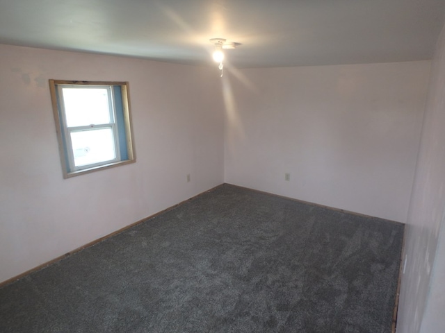 302 N King St, Brashear, MO 63533 - spare room with carpet floors