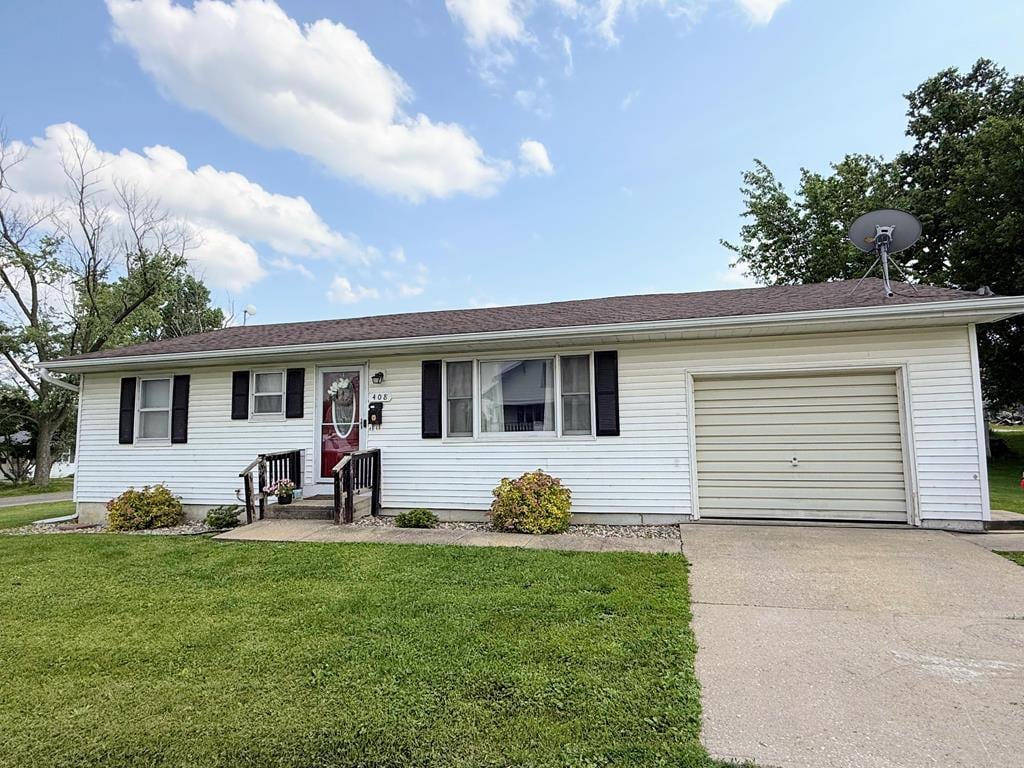 408 Clay St, Edina, MO 63537 - photo 1