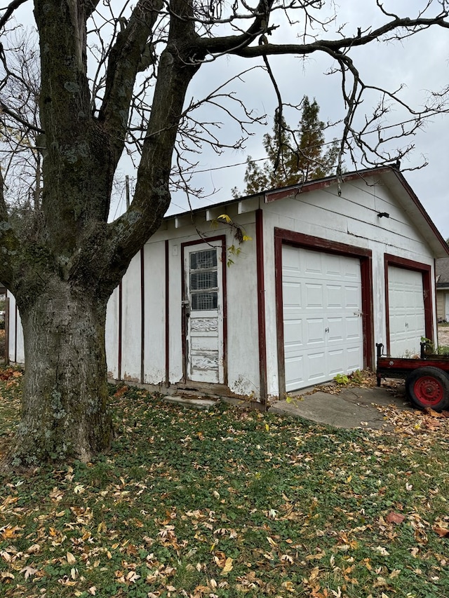 1415 N Franklin St, Kirksville, MO 63501 - view of garage