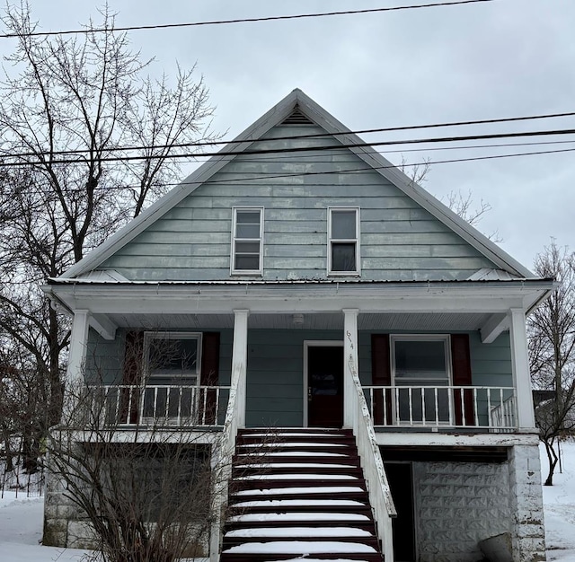 bungalow-style house with a porch