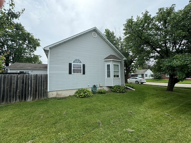 1203 E Randolph St, Kirksville, MO 63501 - view of side of property