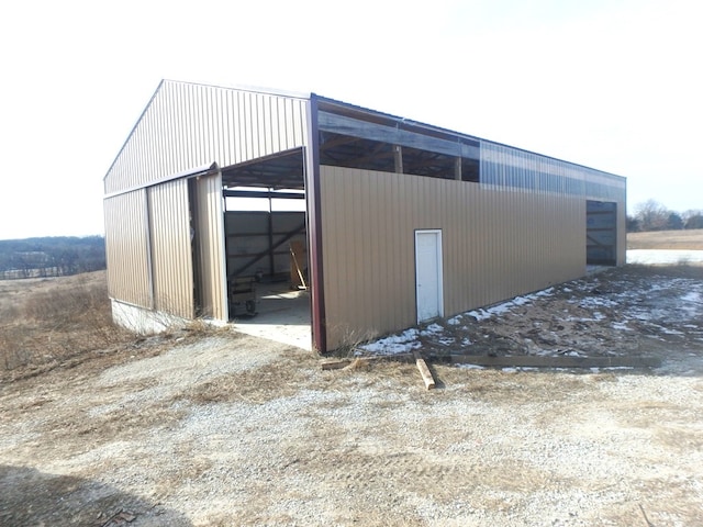 view of outbuilding