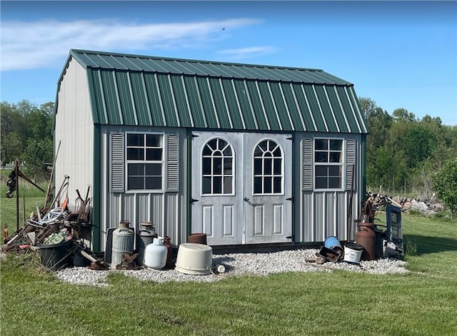 view of outbuilding featuring an outdoor structure