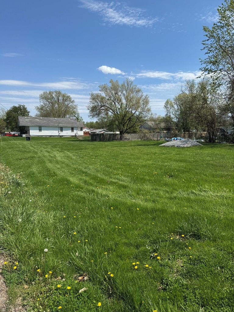 1103 W George St, Kirksville, MO 63501