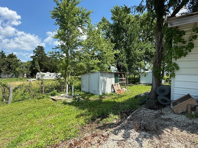 267THRD 267th Rd, Unionville, MO 63565 - view of green lawn with a storage unit
