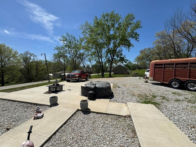 501 SE State St, Milan, MO 63556 - view of road with concrete driveway