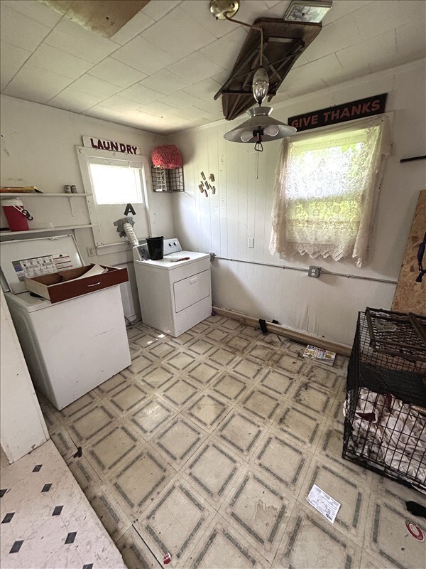 311 W Howell Ave, Marceline, MO 64658 - photo 8