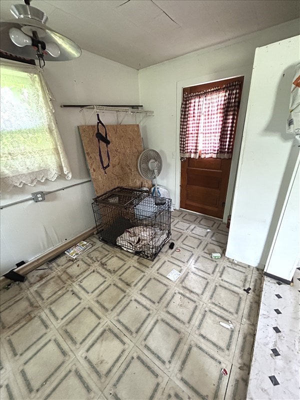 311 W Howell Ave, Marceline, MO 64658 - photo 9