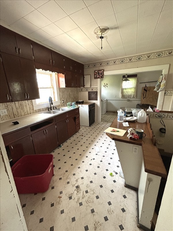 311 W Howell Ave, Marceline, MO 64658 - photo 7