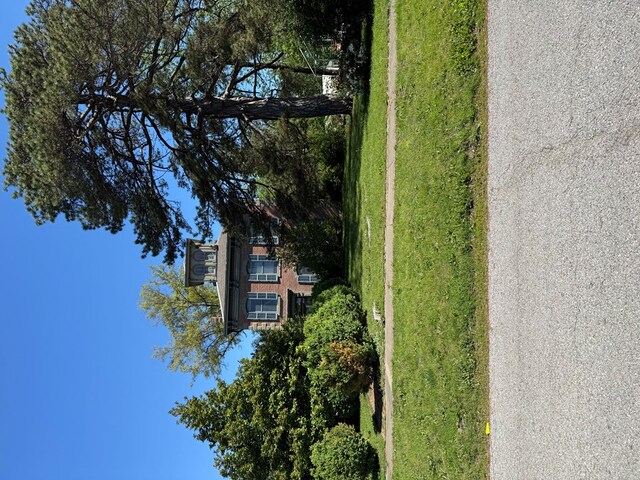 101 E Burton St, Kirksville, MO 63501 - view of yard