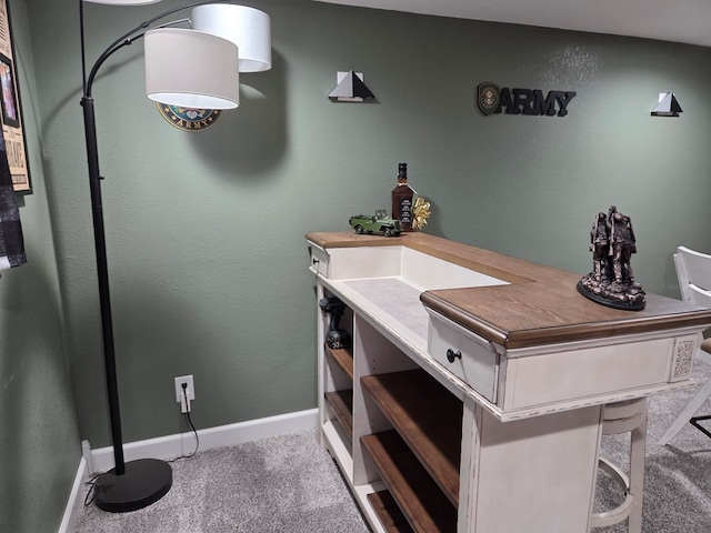 1701 Boyd, Chillicothe, MO 64601 - bar area featuring carpet and baseboards
