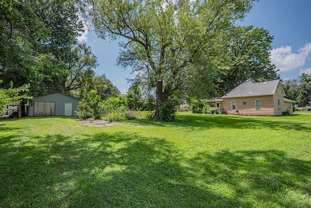 1206 Bertley St, Moberly, MO 65270 - photo 1