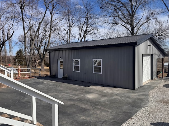 view of outdoor structure featuring an outdoor structure