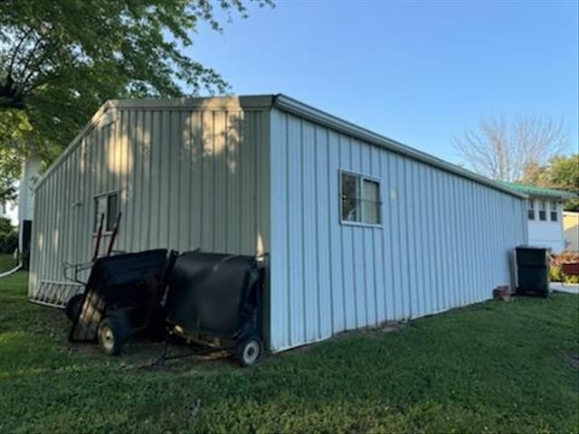 816 Locust St, Macon, MO 63552 - view of outdoor structure