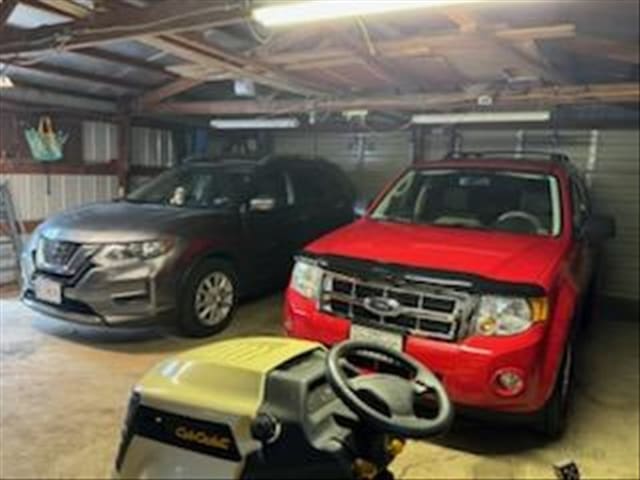 816 Locust St, Macon, MO 63552 - view of garage