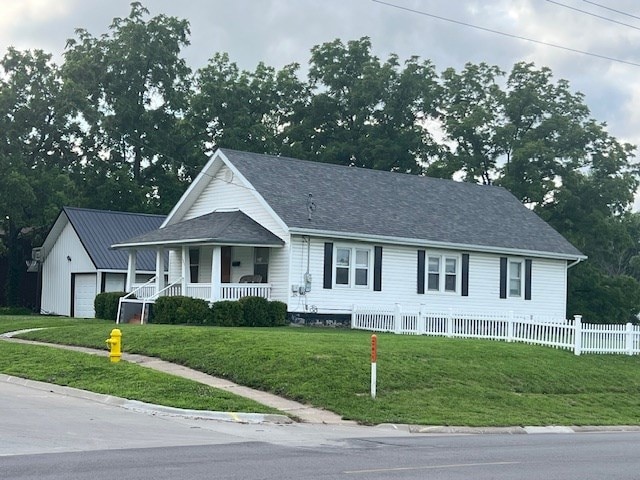 121 E Burton, Kirksville, MO 63501 - photo 6