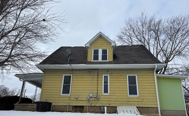 view of rear view of house