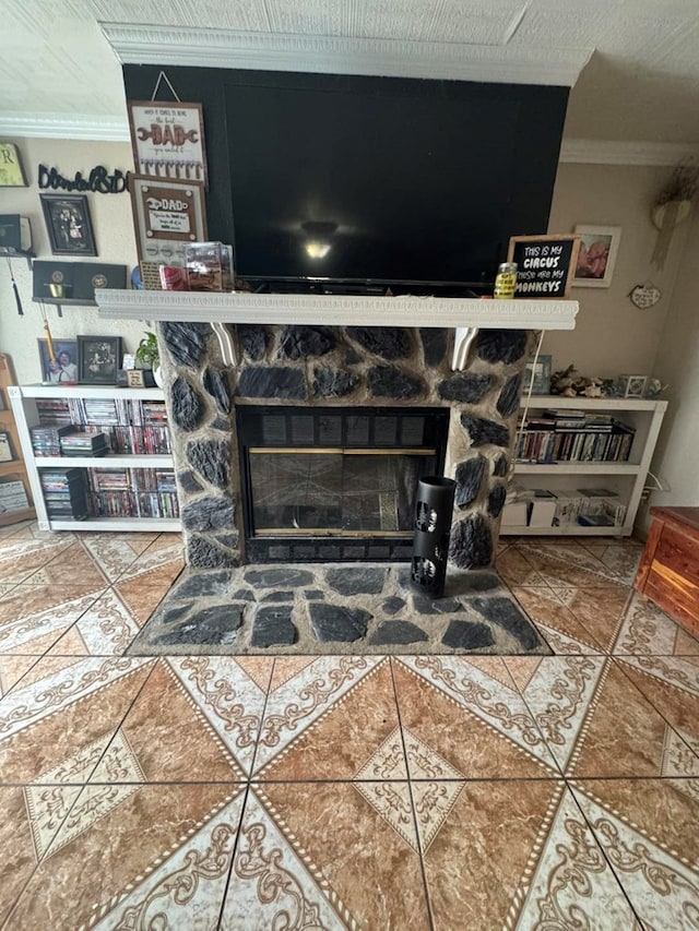228 S Vine St, Milan, MO 63556 - detailed view of a fireplace and crown molding